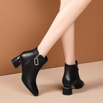 NOUVELLES BOTTES EN CUIR MARTIN À LA MODE 2024